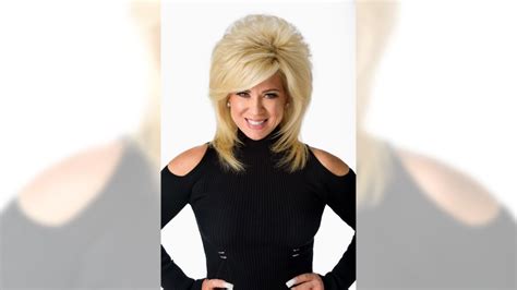Theresa Caputo dials in the spirits at Agua Caliente Rancho .